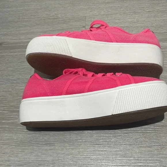 STEVE MADDEN - Picture 5 of 6